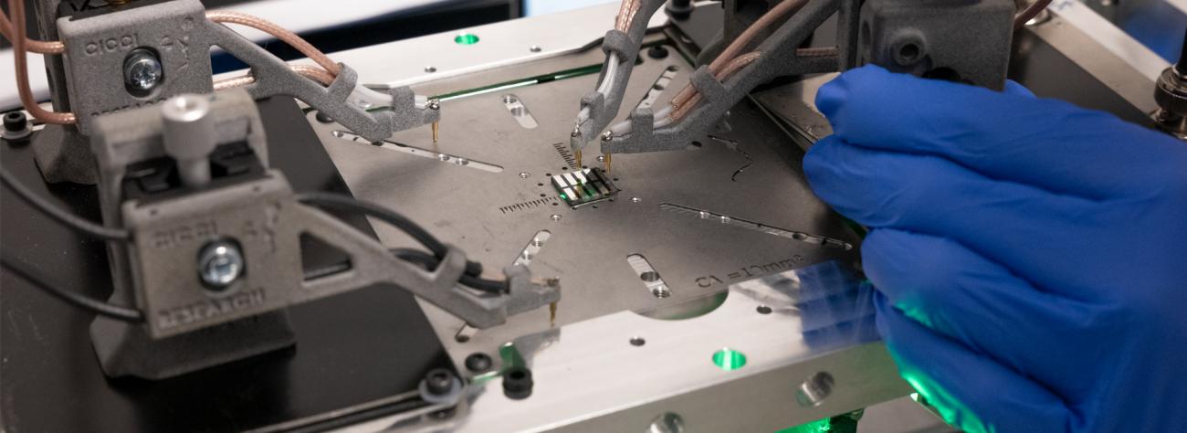 Hybrid Perovskite Solar Cells Research: from innovative materials to ...